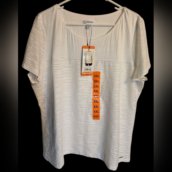 Calvin Klein Tops - Calvin Klein White Ribbed Short Sleeve Blouse